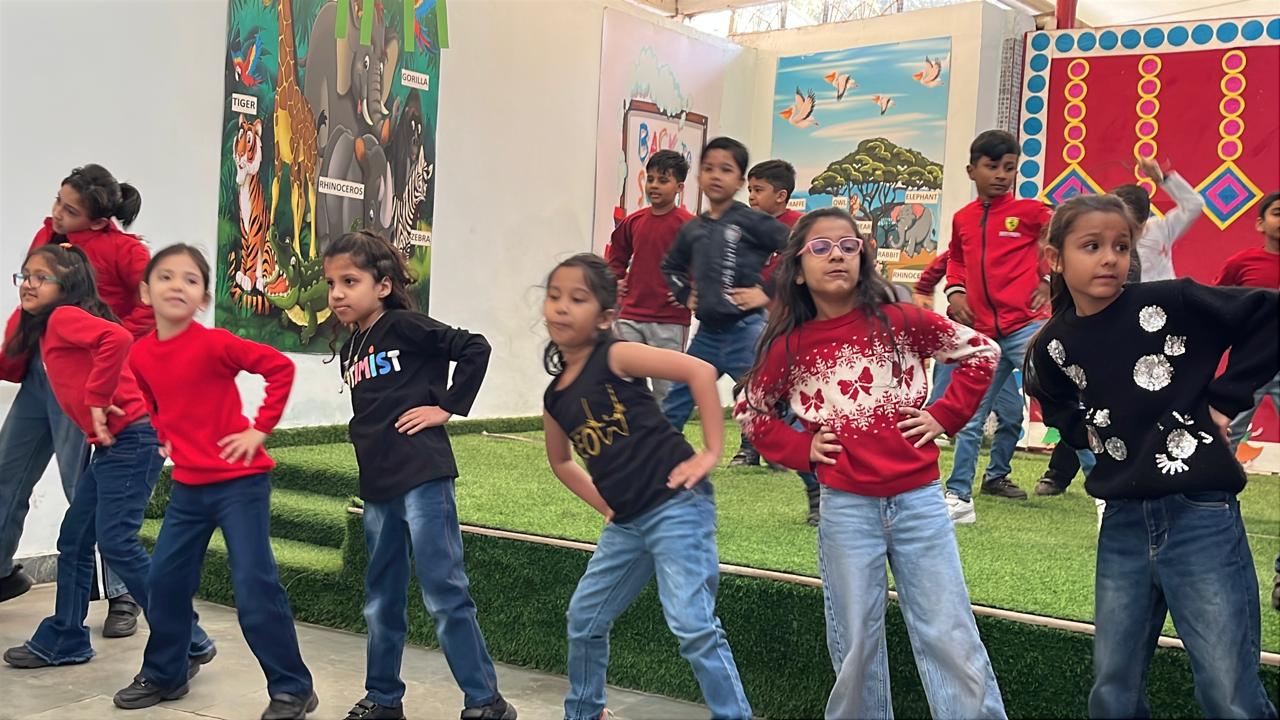 Grade 2E presented a powerful and thought-provoking assembly on the theme Screen Addiction